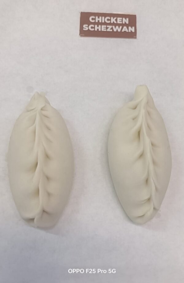 Chicken Schezwan Momo